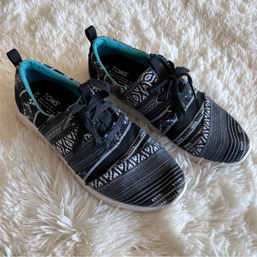 Toms Del Ray Sneakers Size 7